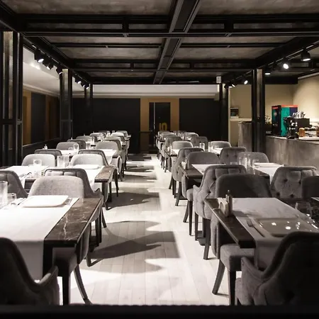 House Loft Spa 4*